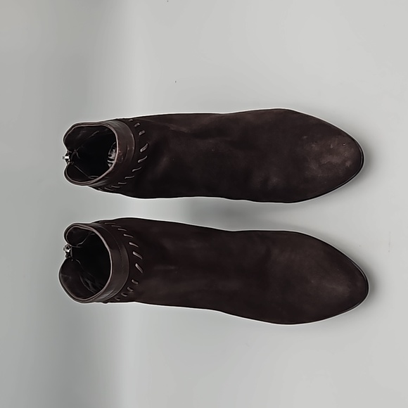 Aquatalia Marvin K Riley Dark Brown Suede Back Zipper Ankle Boots Women 10.5 - Picture 3 of 13